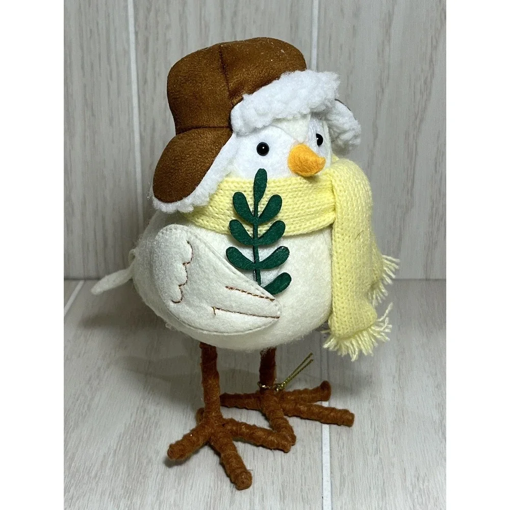 Wondershop Featherly Friends Chip Bird Figure Brown Hat yellow scarf 2023 Xmas